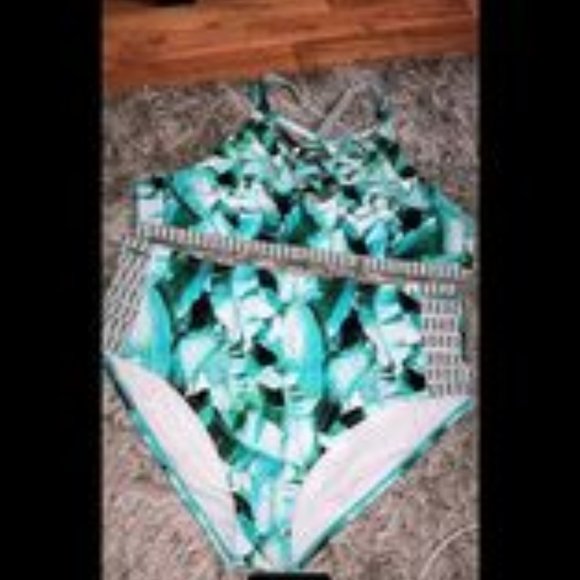 2X plus size bikini - Picture 1 of 2